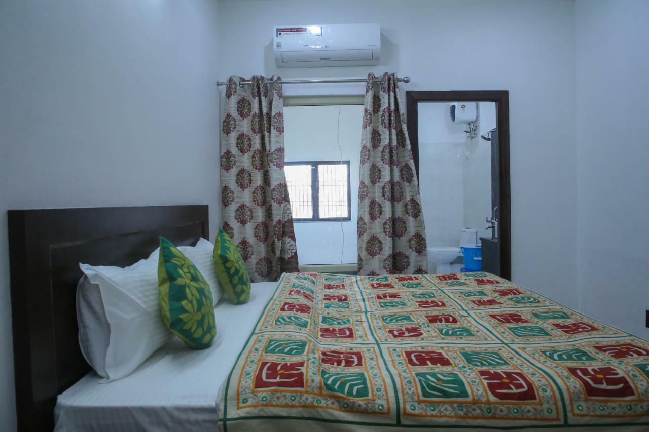 Aradhana'S Home Stay Agra  Exterior photo